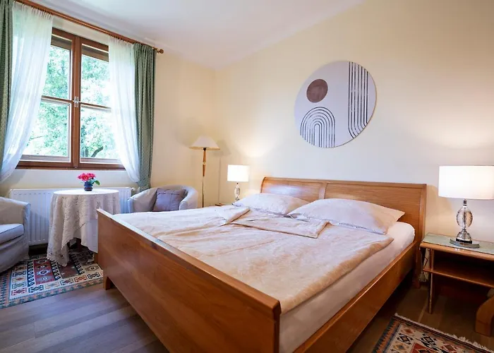 Im Garten - Haus Anna *