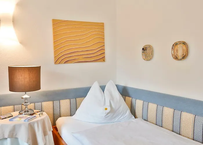 Im Garten - Haus Anna 格拉茨